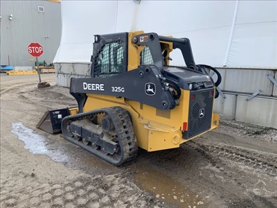 2018 John Deere 325G, 1 mth, Import Kanada — Foto 4 z 5