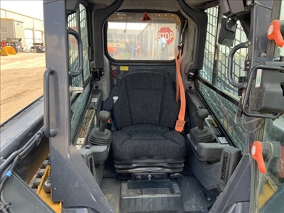 2018 John Deere 325G, 1 mth, Import Kanada — Foto 5 z 5