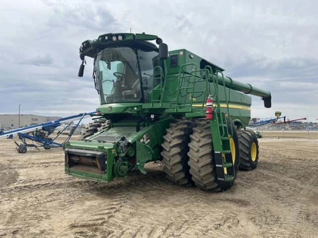 2022 John Deere S780, Import Kanada — Foto 1