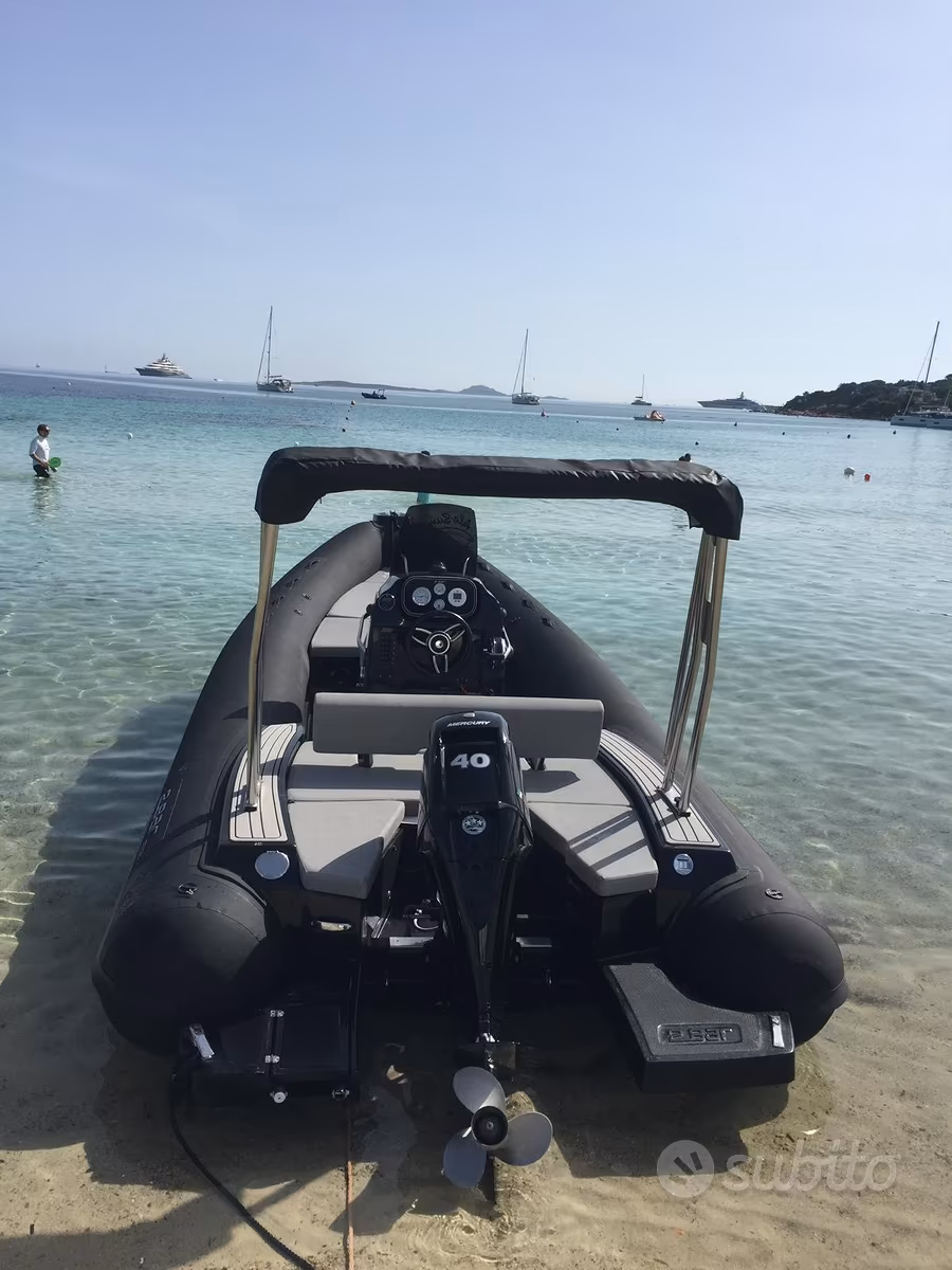 Nautica, Import Auf Lager in der EU — Foto 1