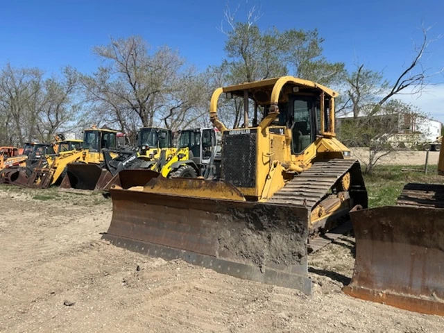 2003 Caterpillar D6M, 1 mth, Import Kanada — Foto 1