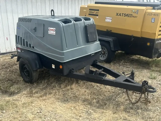 2011 Kubota DOOSAN, 1 mth, Import Kanada — Foto 2 z 2