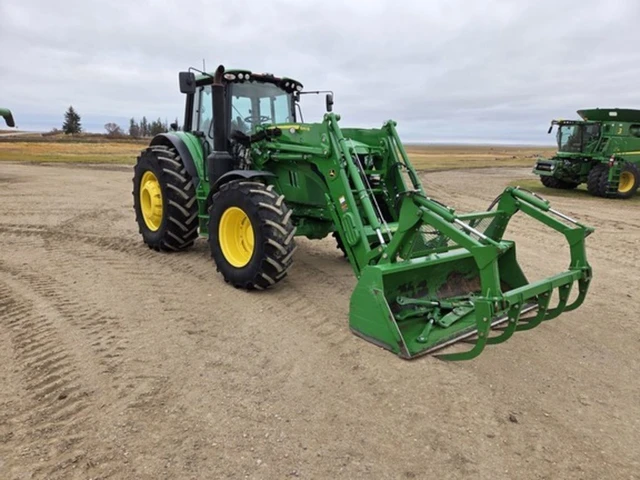 2023 John Deere 6155M, Import Kanada — Foto 1