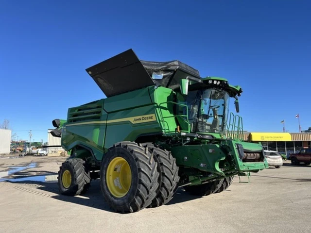 2023 John Deere X9, Import Kanada — Foto 2 z 5