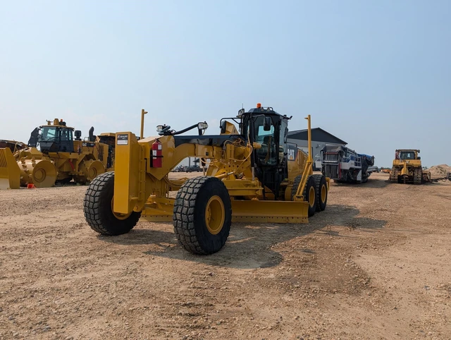 2013 Caterpillar 14M, 1 mth, Import Kanada — Foto 2 z 5