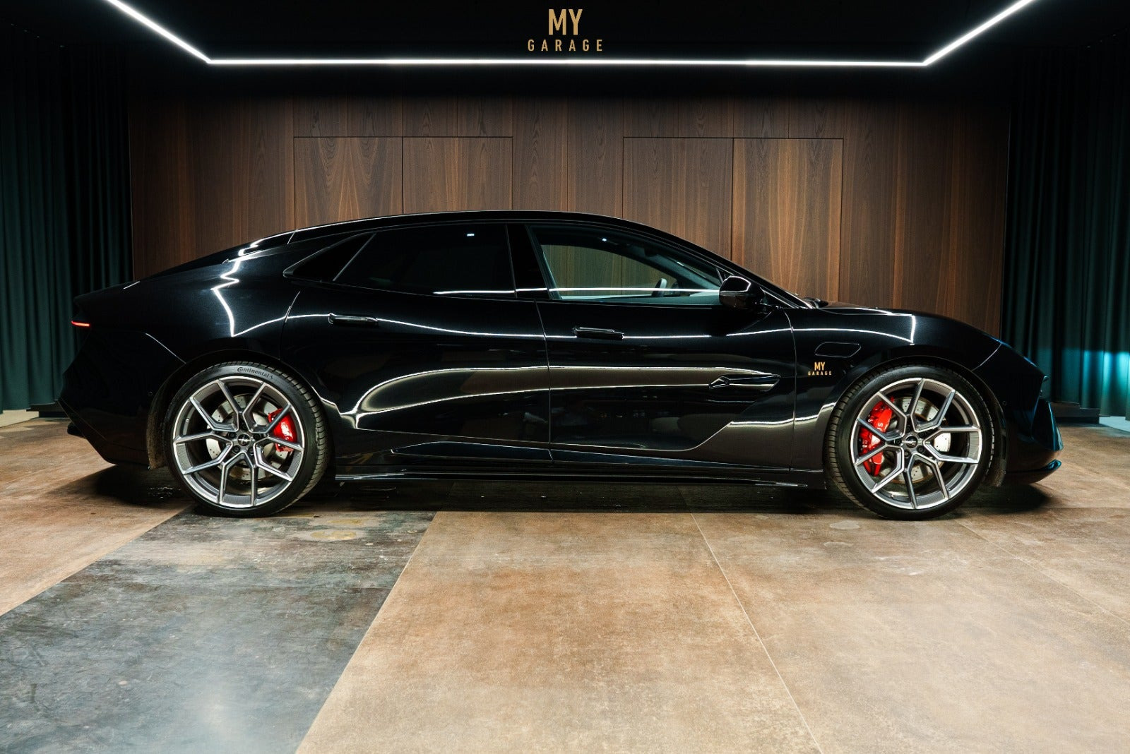 Lotus Emeya, Dänemark — Foto 1