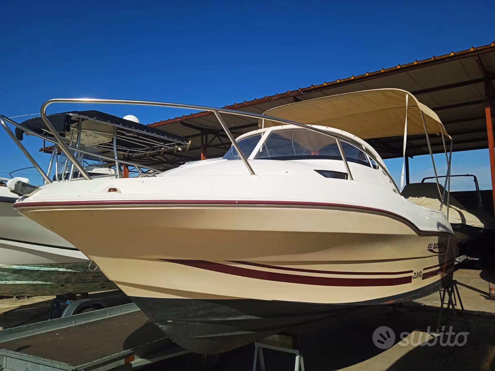 Quicksilver, Import Auf Lager in der EU — Foto 1