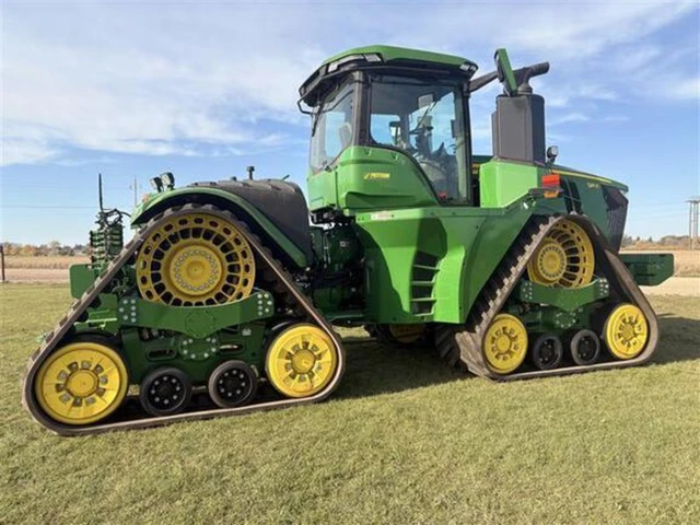2024 John Deere 9RX, Import Kanada — Foto 2 z 5