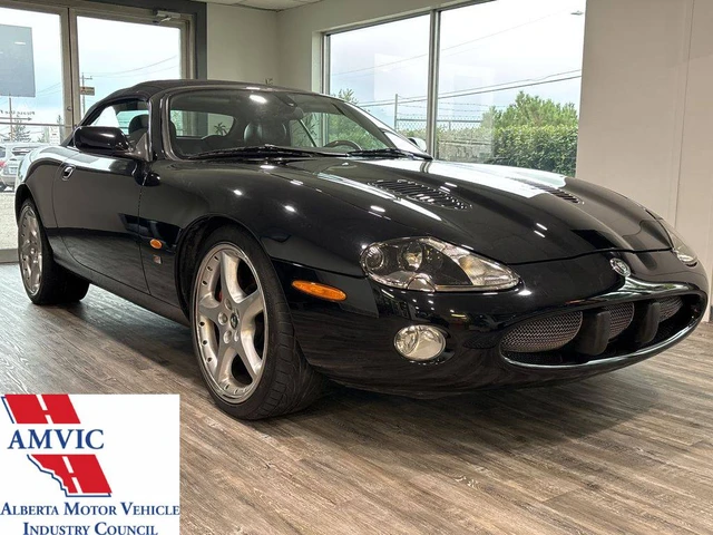 2004 Jaguar Xkr, schwarz, 22.884 km, Import Kanada — Foto 1