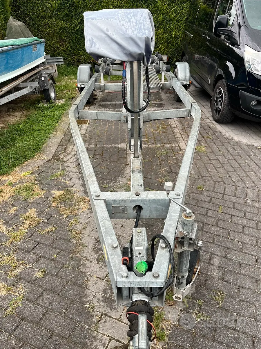 Carrello, Import Auf Lager in der EU — Foto 1
