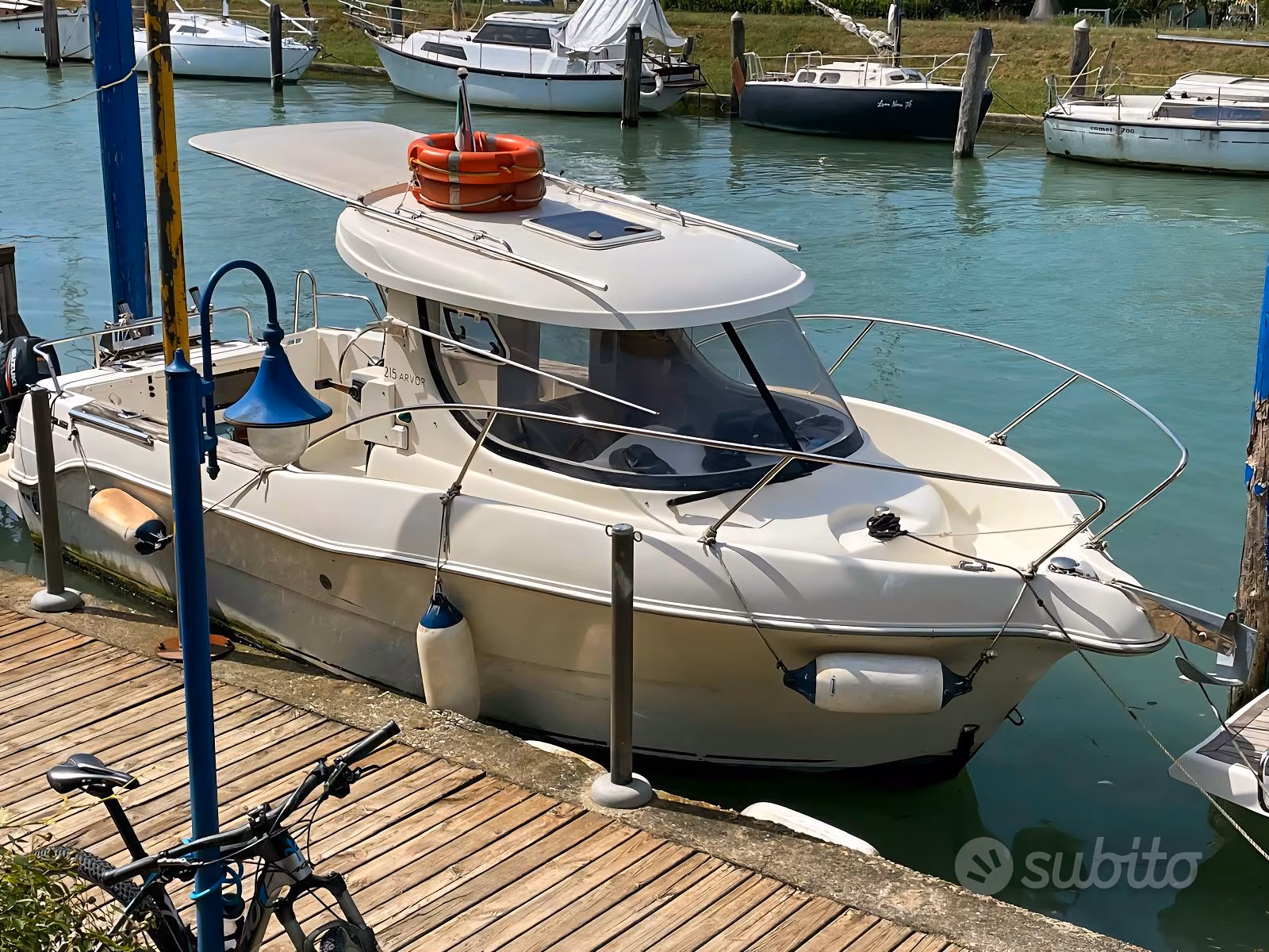 Pilotina, Import Auf Lager in der EU — Foto 1