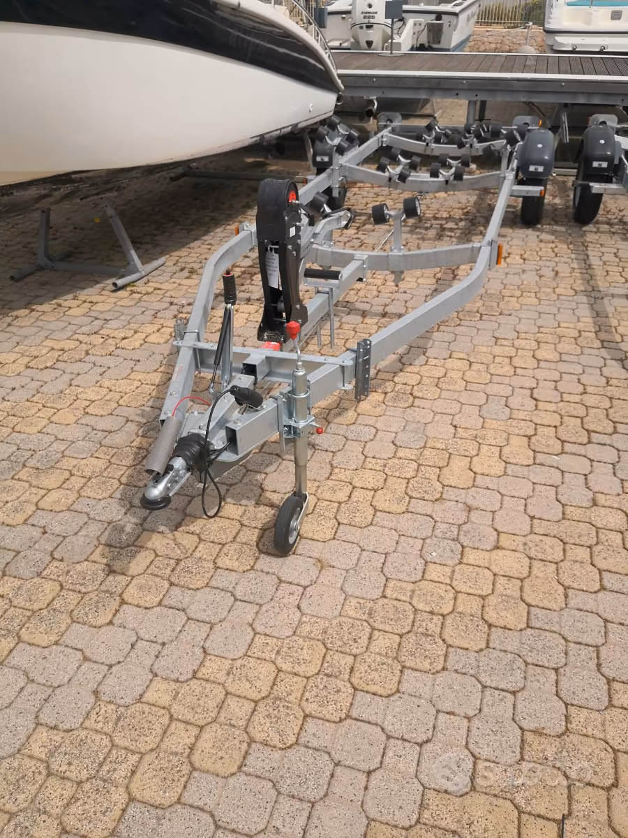 Carrello, Import Auf Lager in der EU — Foto 1