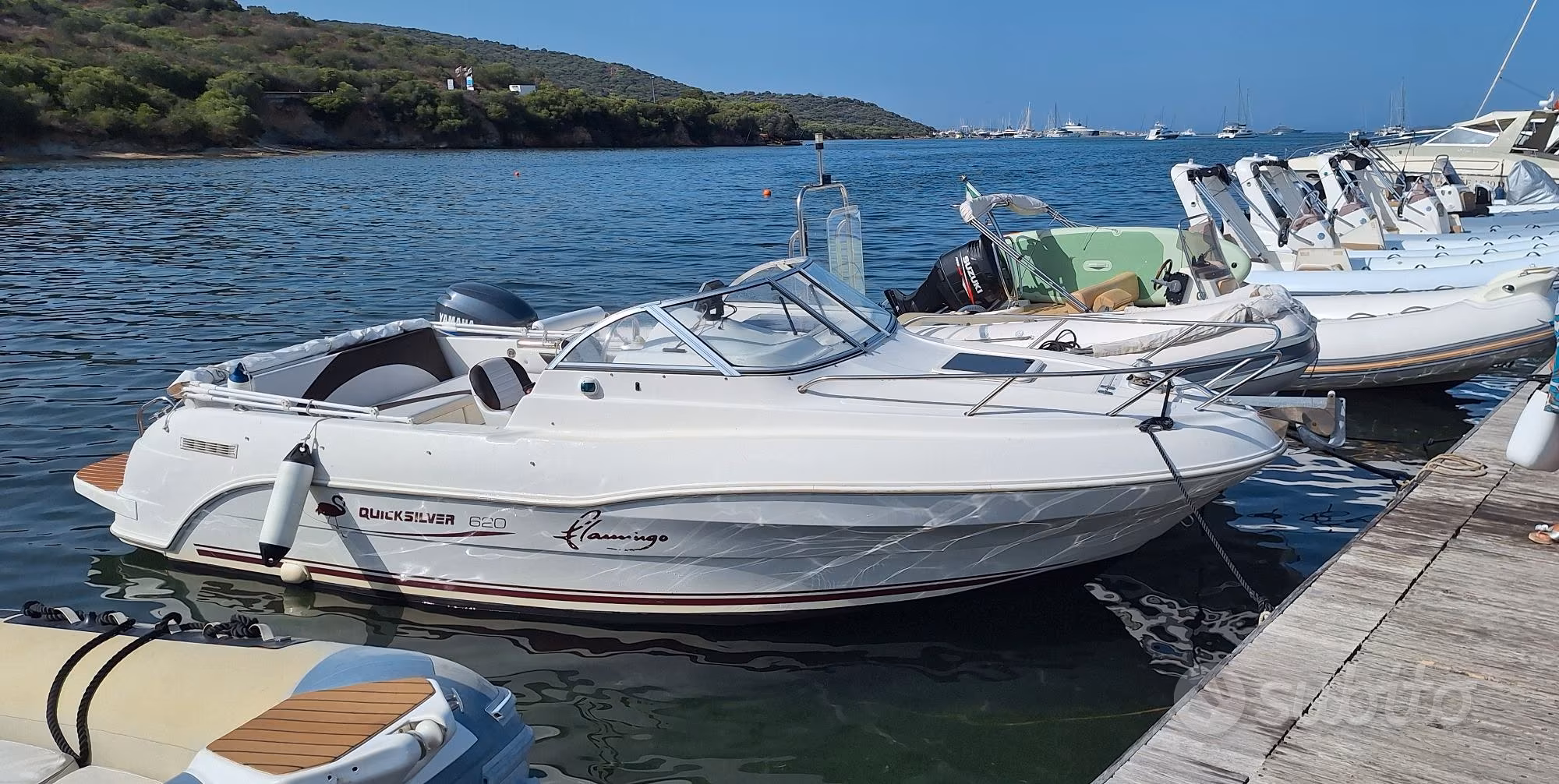 QUICKSILVER, Import Auf Lager in der EU — Foto 1