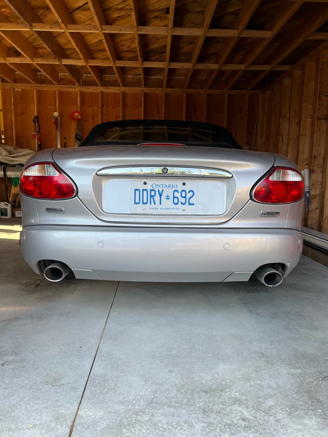 2005 Jaguar Xk8, 96.000 km, Import Kanada — Foto 2 z 5