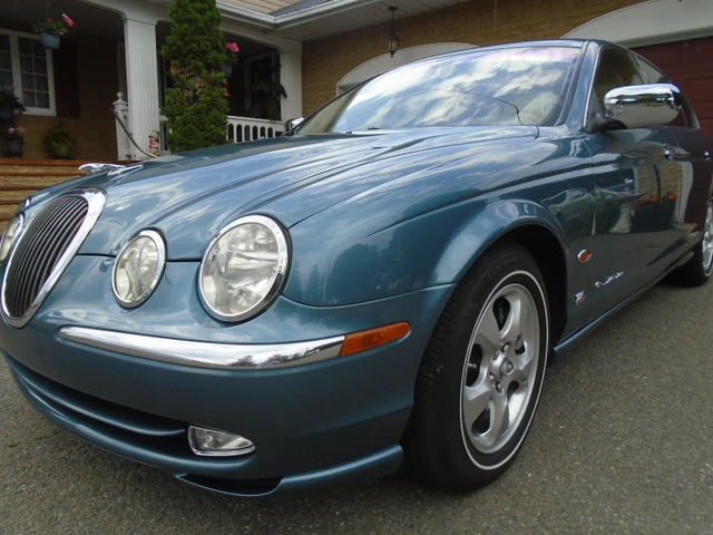 2001 Jaguar Stype, blau, 108.000 km, Import Kanada — Foto 2 z 5