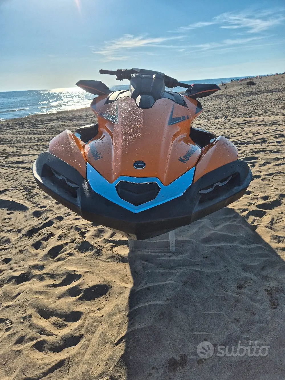 Moto, Import Auf Lager in der EU — Foto 1