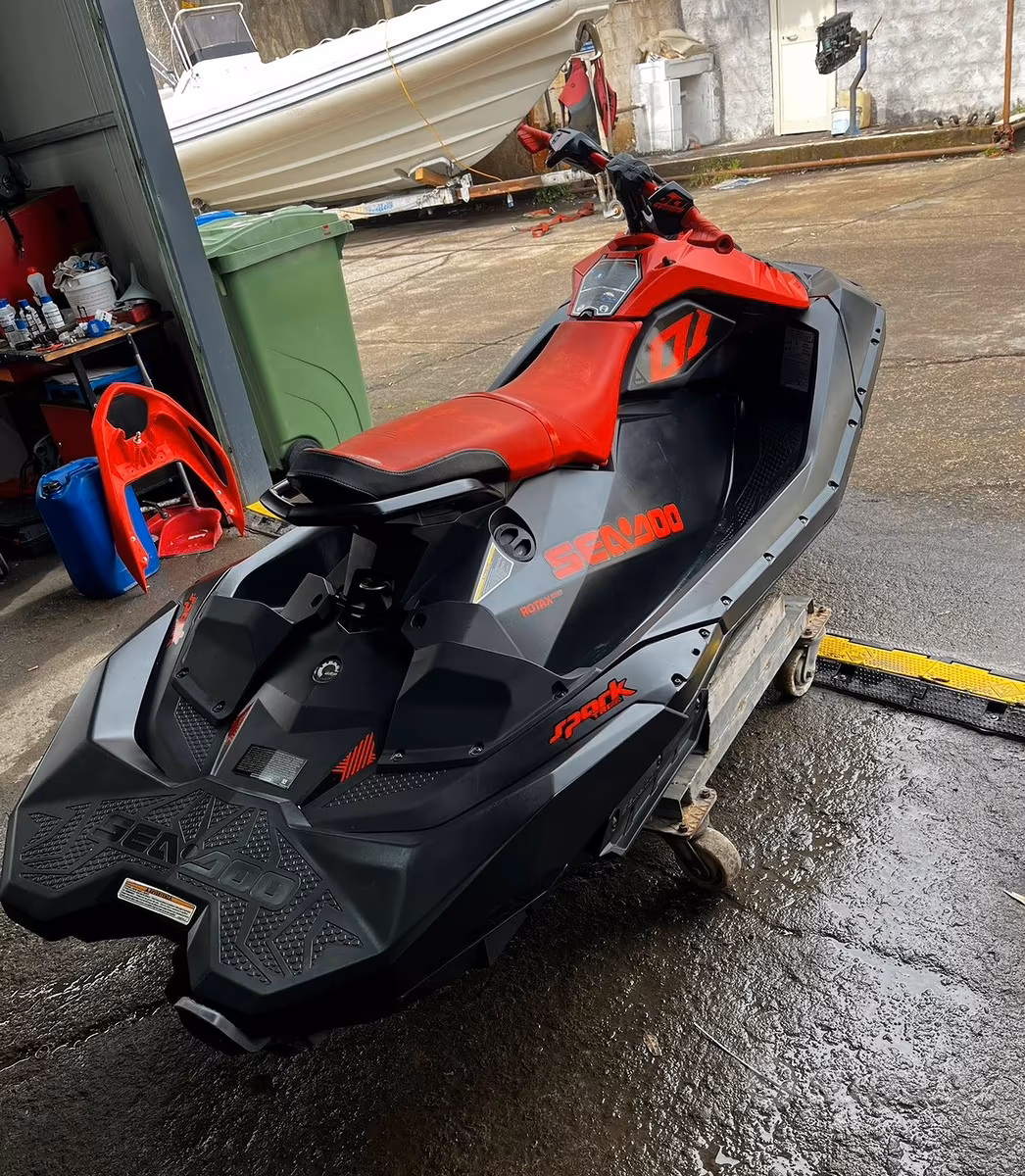 Seadoo, Import Auf Lager in der EU — Foto 1