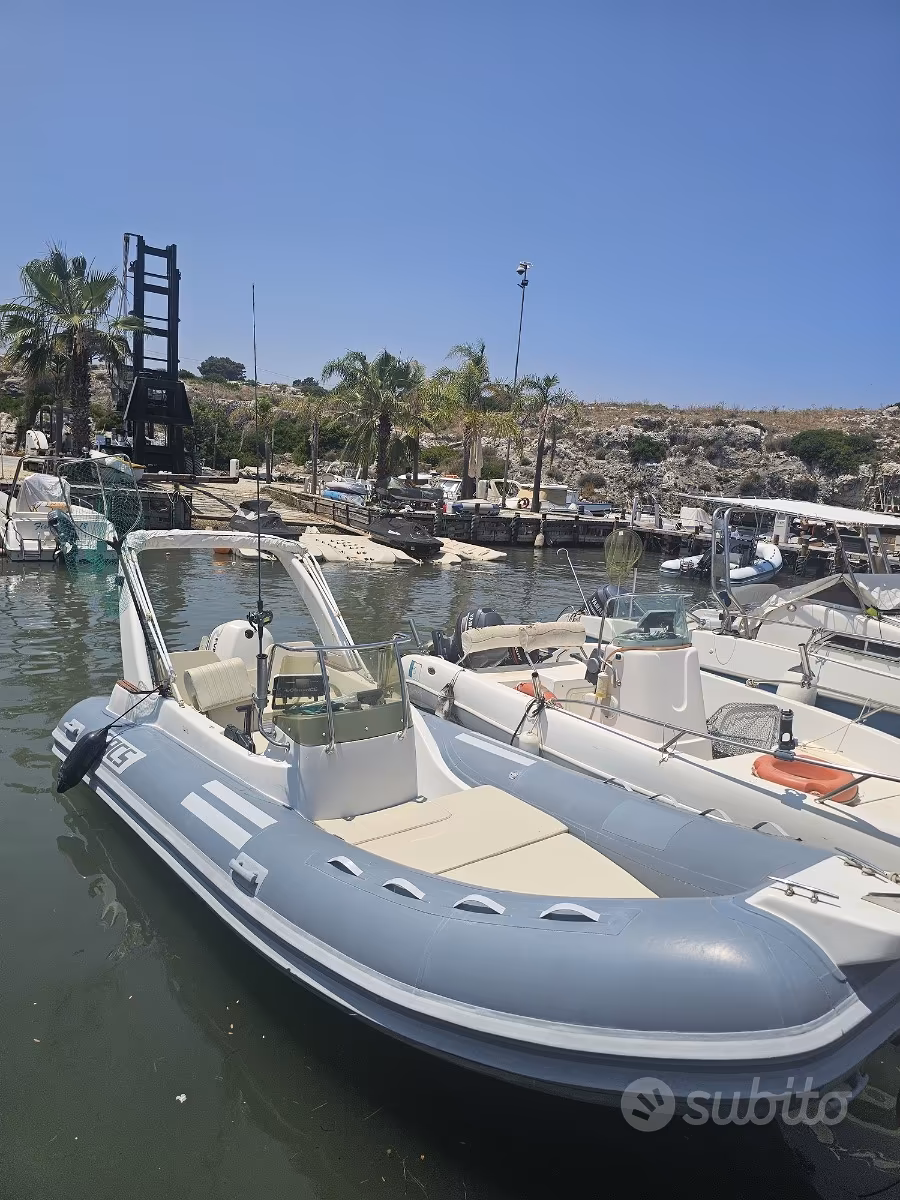 Gommone, Import Auf Lager in der EU — Foto 1