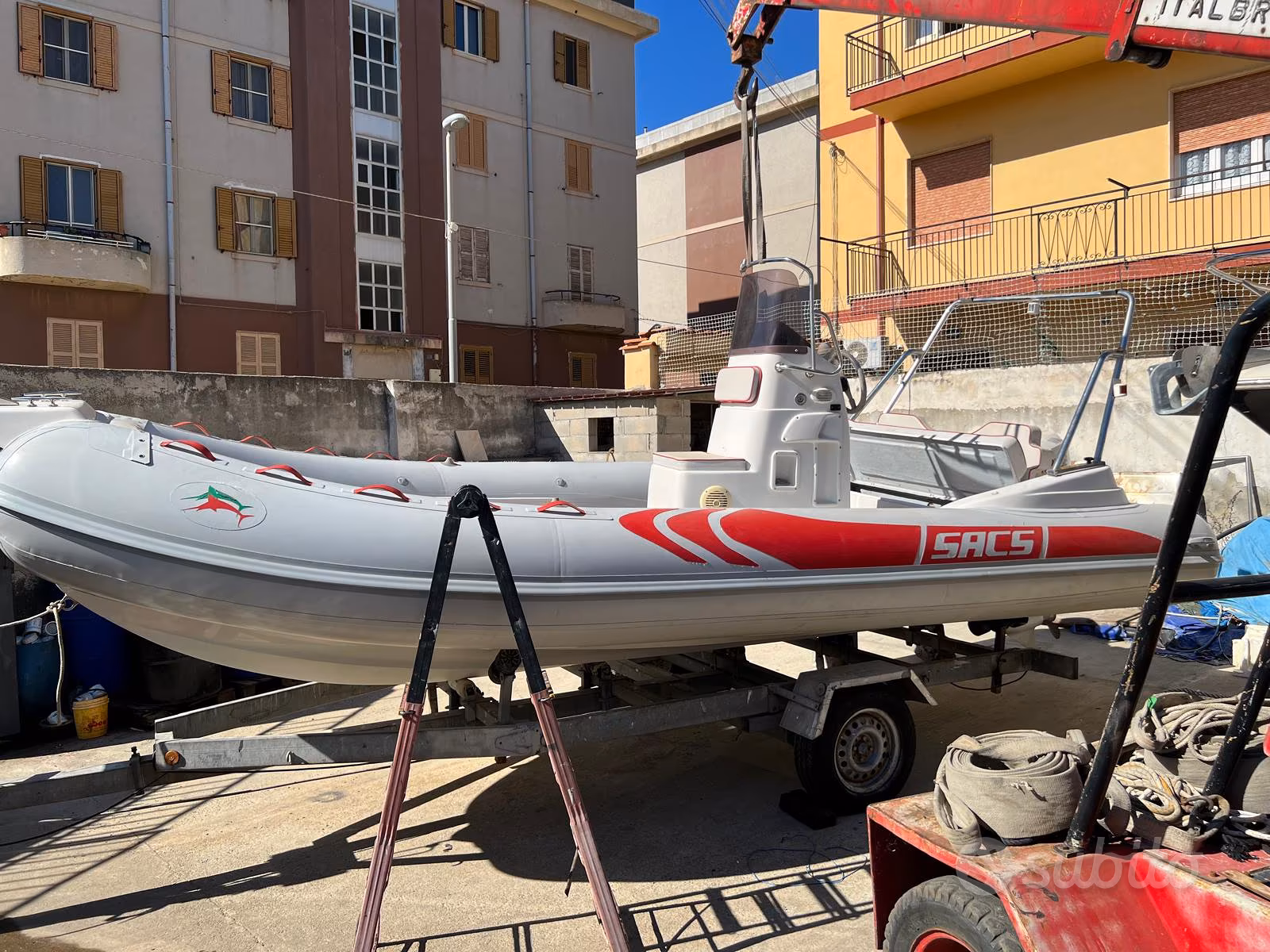 Gommone, Import Auf Lager in der EU — Foto 1