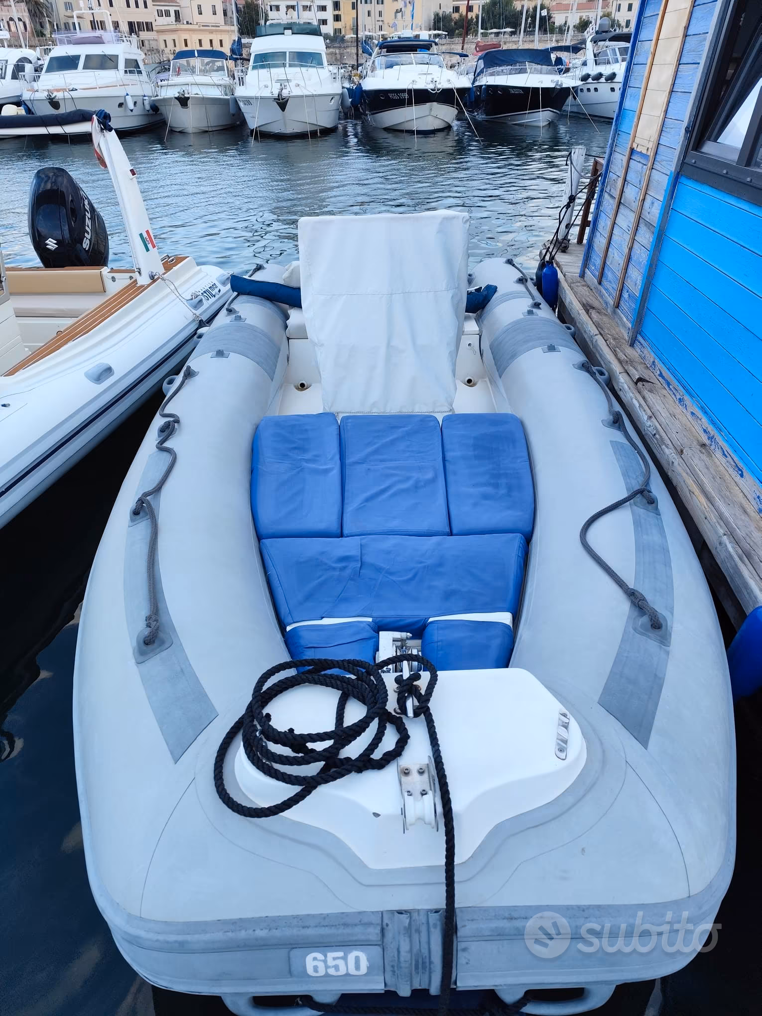 Gommone, Import Auf Lager in der EU — Foto 1