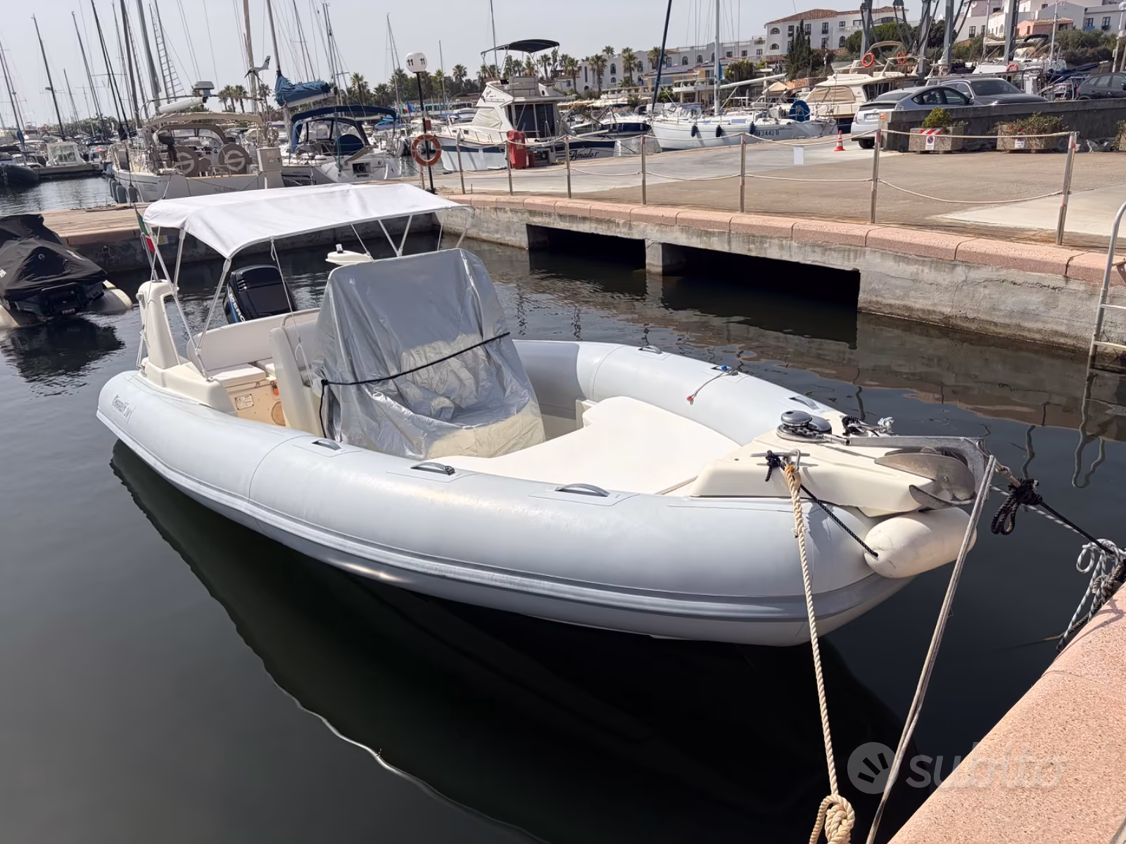 Gommone, Import Auf Lager in der EU — Foto 1 Gommone, Import Auf Lager in der EU — Foto 1
