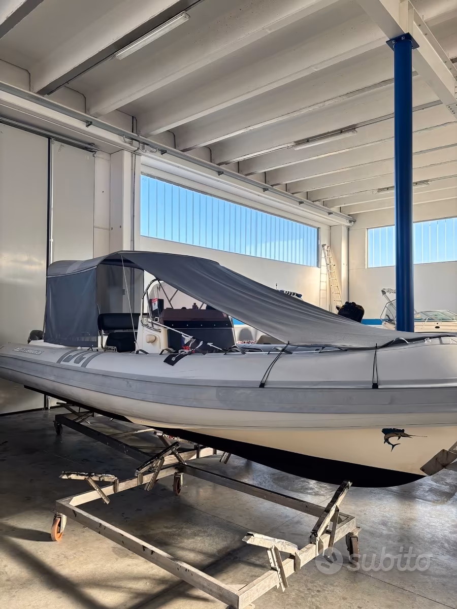 Gommone, Import Auf Lager in der EU — Foto 1 Gommone, Import Auf Lager in der EU — Foto 1