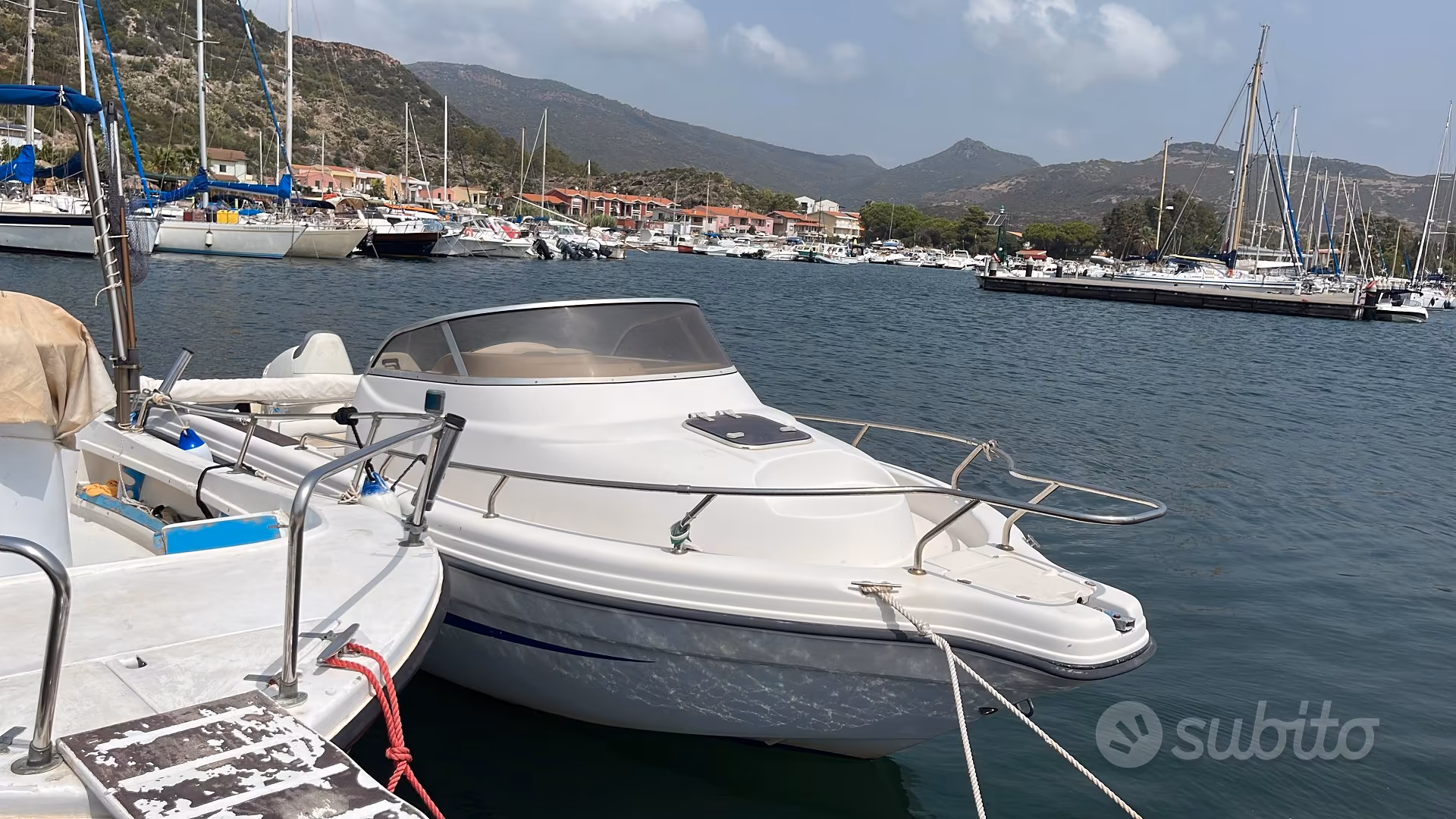 Barca, Import Auf Lager in der EU — Foto 1 Barca, Import Auf Lager in der EU — Foto 1