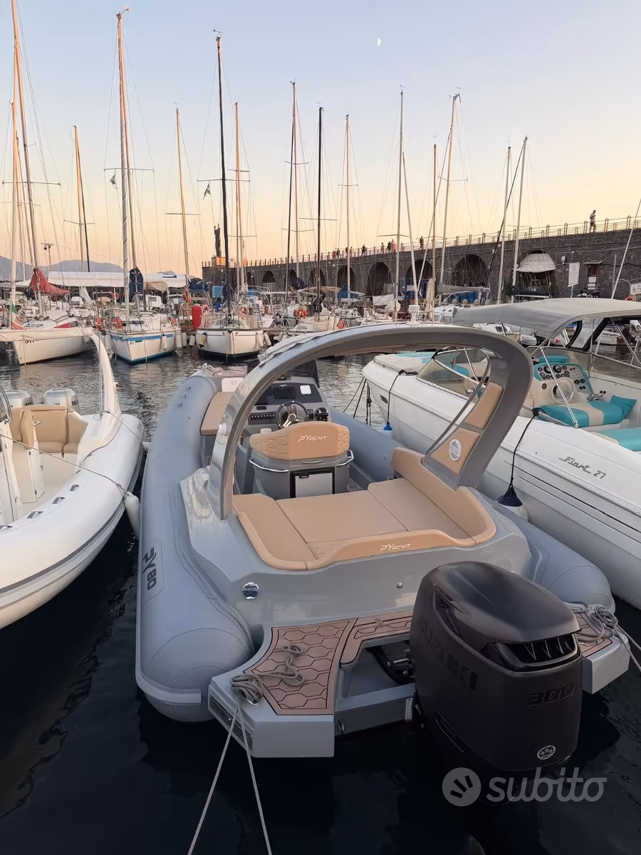 Gommone, Import Auf Lager in der EU — Foto 1