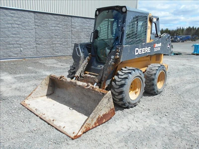 2015 John Deere 320E, 1 mth, Import Kanada — Foto 1