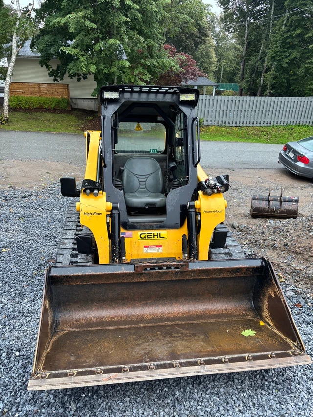 2022 Gehl RT165, 650 mth, Import Kanada — Foto 3 z 5