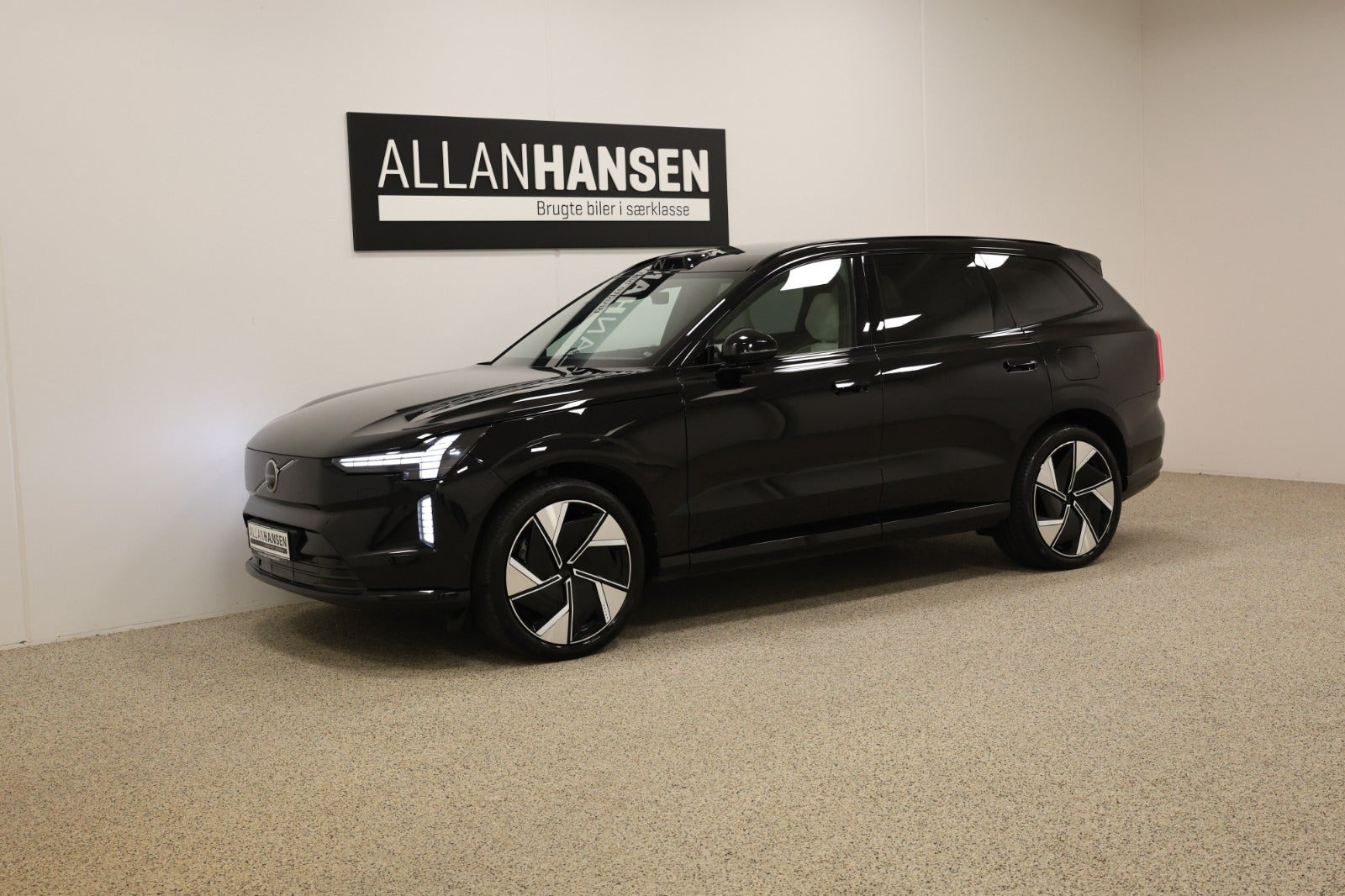 Volvo EX90, Dänemark — Foto 1