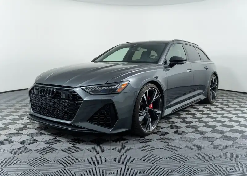 2022 Audi RS6 BASE, grau, 91.033 km, Import Kanada — Foto 1