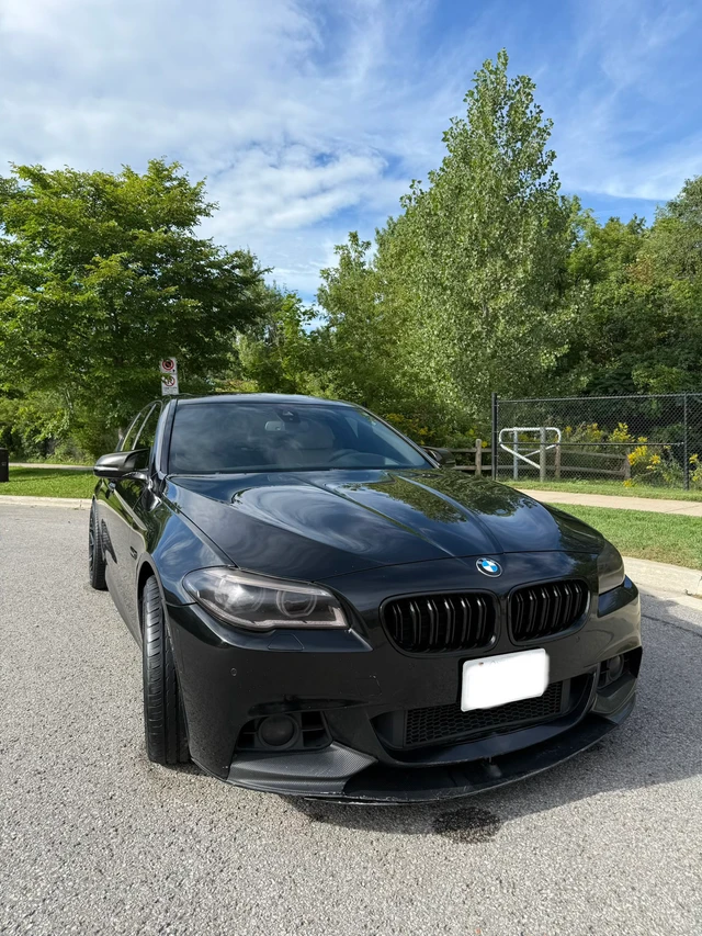 2016 BMW 5Series, schwarz, 178.000 km, Import Kanada — Foto 1