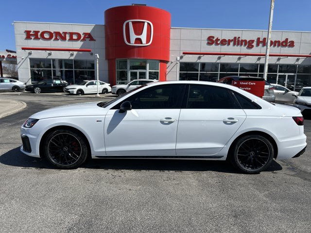 2024 Audi A4 Progressiv, weiß, 33.369 km, Import Kanada — Foto 10 z 20