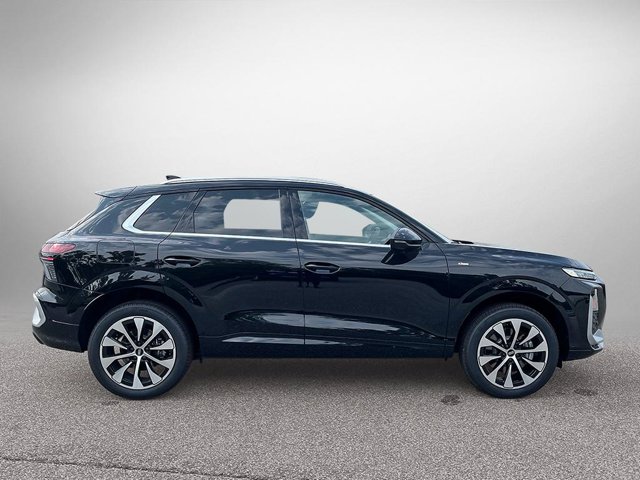 2026 Audi Q3 Technik, schwarz, 19 km, Import Kanada — Foto 4 z 20