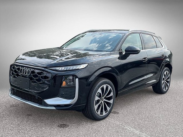 2026 Audi Q3 Technik, schwarz, 19 km, Import Kanada — Foto 7 z 20