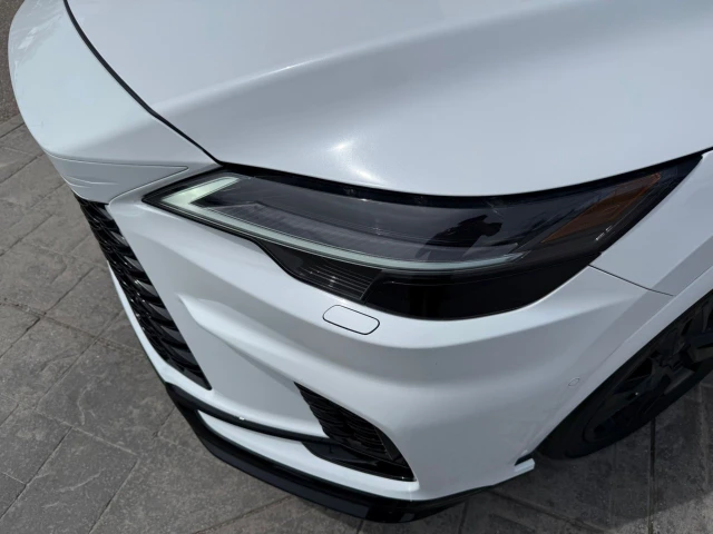 2026 Lexus Rx, weiß, 1 km, Import Kanada — Foto 6 z 20