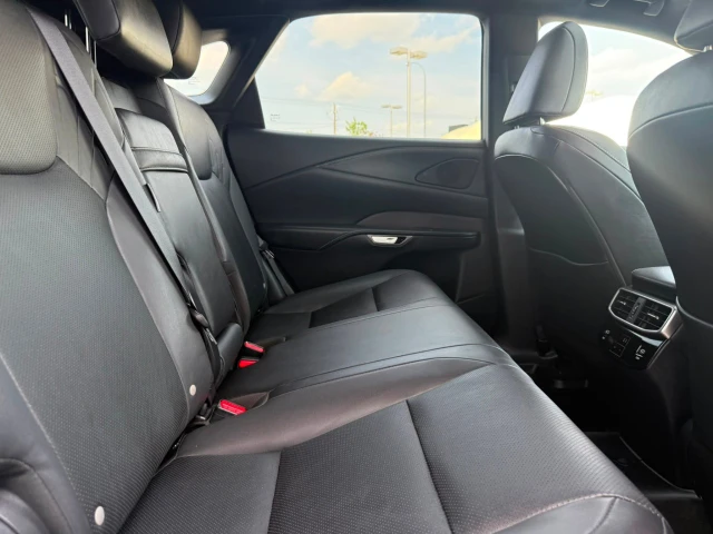 2026 Lexus Rx, grau, 1 km, Import Kanada — Foto 10 z 20