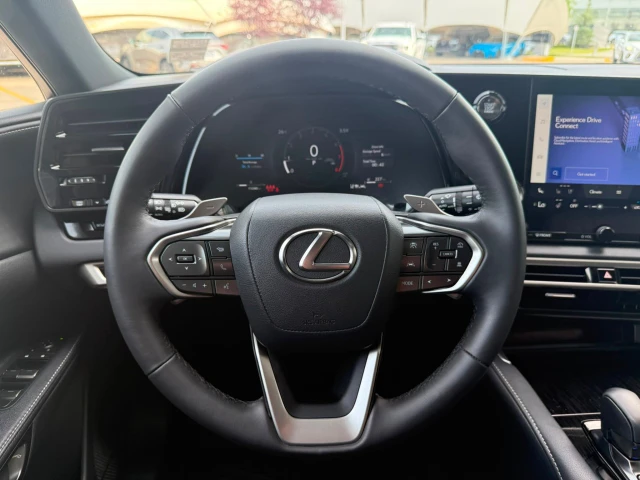 2026 Lexus Rx, 1 km, Import Kanada — Foto 14 z 20