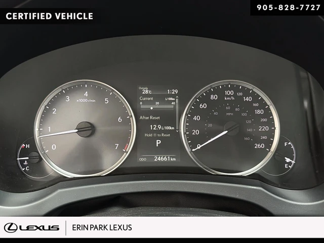 2023 Lexus IS 300, grau, 24.646 km, Import Kanada — Foto 14 z 18
