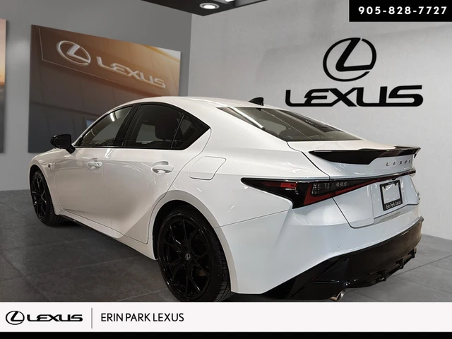 2026 Lexus IS 350, grau, 15 km, Import Kanada — Foto 4 z 16