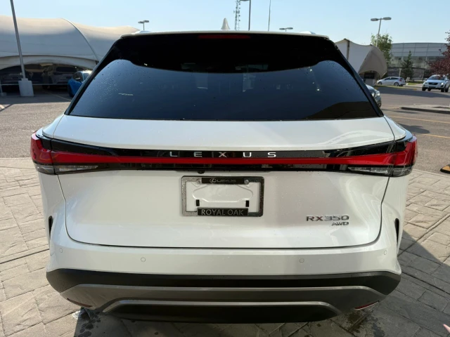 2026 Lexus RX 350, weiß, 15 km, Import Kanada — Foto 3 z 20
