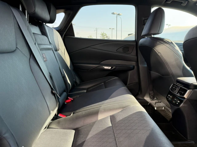 2026 Lexus RX 350, weiß, 15 km, Import Kanada — Foto 10 z 20
