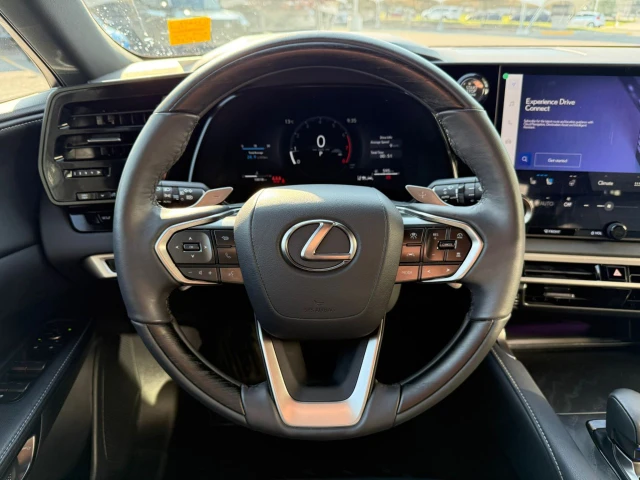 2026 Lexus RX 350, weiß, 15 km, Import Kanada — Foto 14 z 20