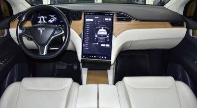 2019 Tesla Model X 100d, schwarz, 165.851 km, Import Kanada — Foto 12 z 16