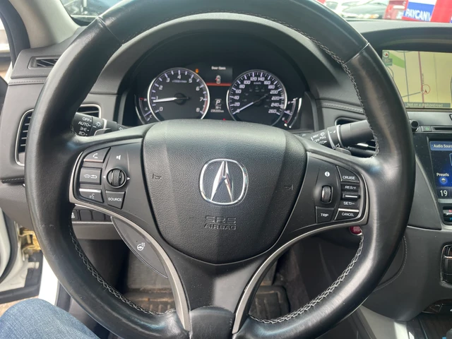 2014 Acura Rlx Tech Pkg, weiß, 235.000 km, Import Kanada — Foto 16 z 20