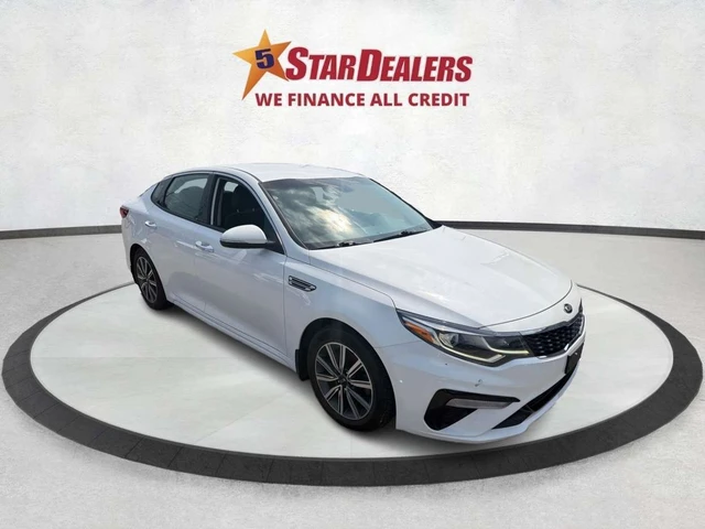 2020 Kia Optima EX, weiß, 77.777 km, Import Kanada — Foto 1