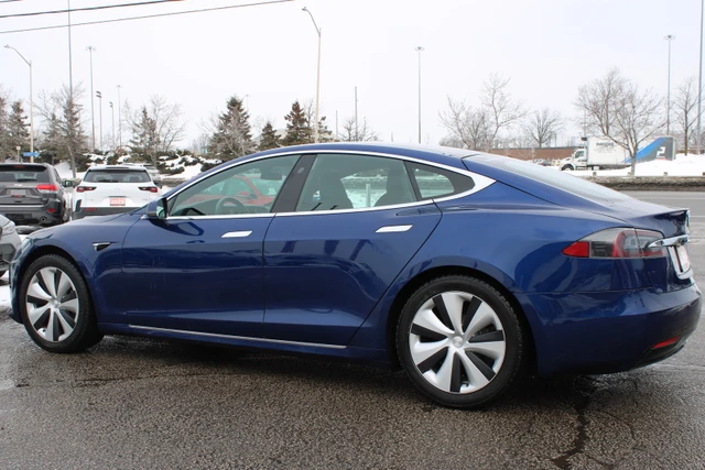 2020 Tesla Model S LONG RANGE PLUS, blau, 113.430 km, Import Kanada — Foto 5 z 20