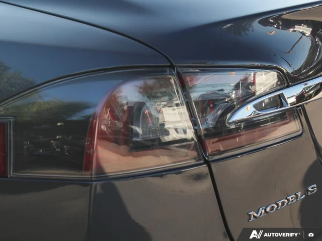 2017 Tesla Model S S5, grau, 144.840 km, Import Kanada — Foto 12 z 20