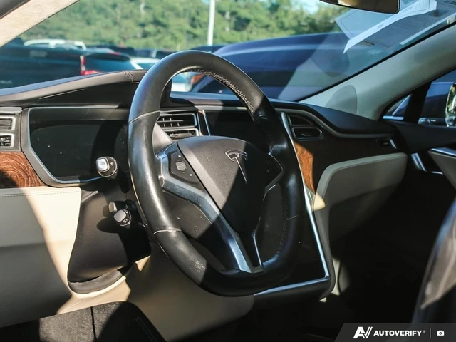 2017 Tesla Model S S5, grau, 144.840 km, Import Kanada — Foto 13 z 20